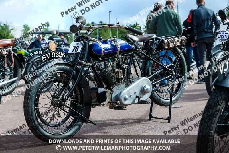 Vintage motorcycle club;eventdigitalimages;no limits trackdays;peter wileman photography;vintage motocycles;vmcc banbury run photographs
